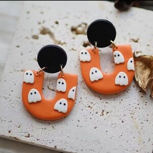 White Ghost Holding a Pumpkin - Handmade Earrings